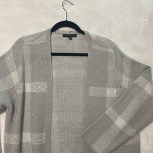 Gray/white cardigan